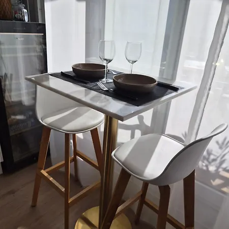Appartamento Climatisé Avec Balcon Proche Champs-élysées *